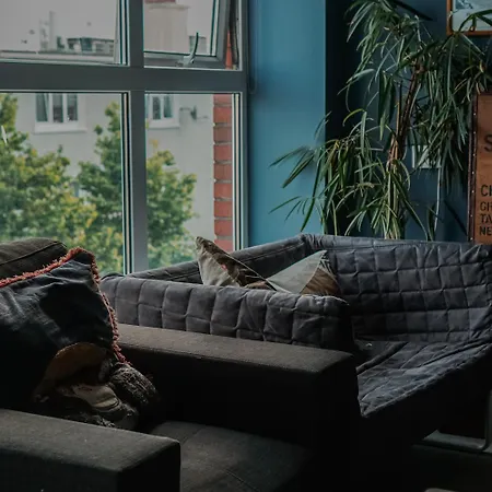 Garden Lane Backpackers *