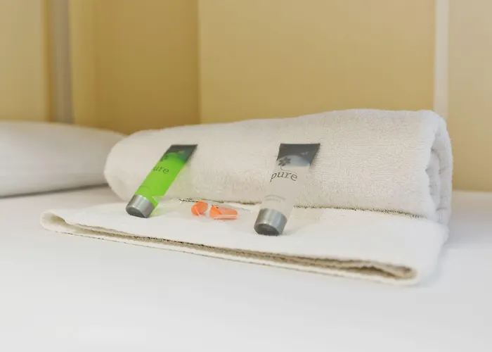 Garden Lane Backpackers *