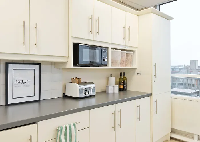 Garden Lane Backpackers