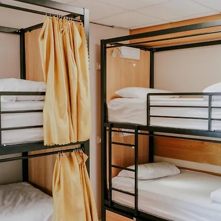 Garden Lane Backpackers * Дублин