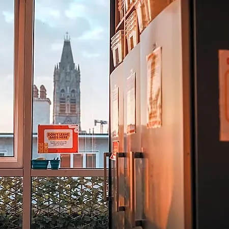 Garden Lane Backpackers بيت شباب دبلن