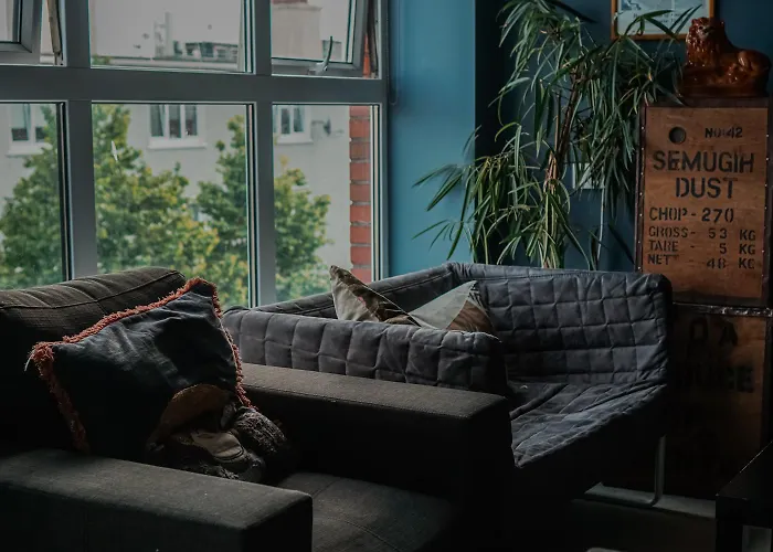 Garden Lane Backpackers *