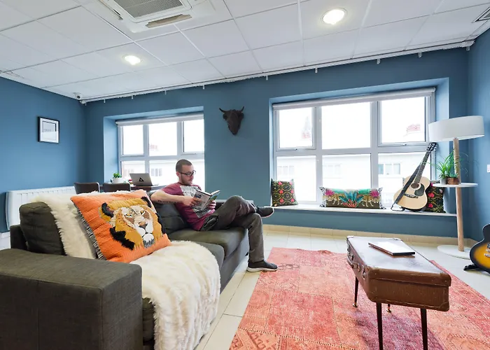 Garden Lane Backpackers *