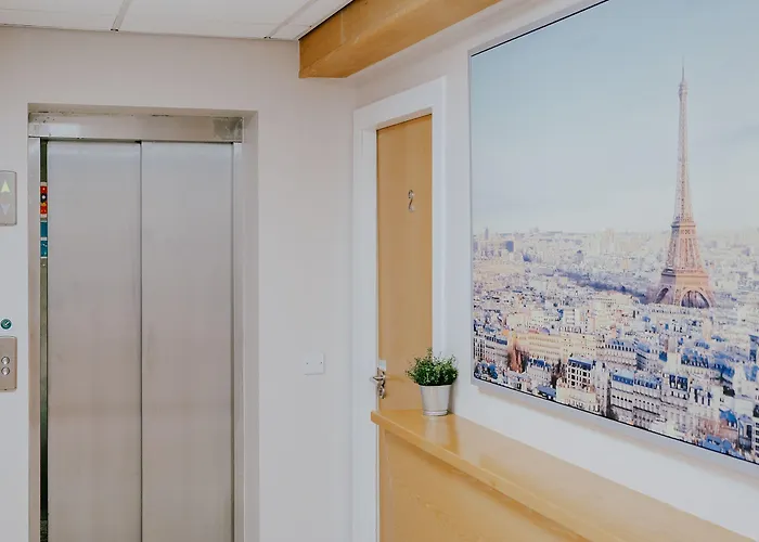 Garden Lane Backpackers *