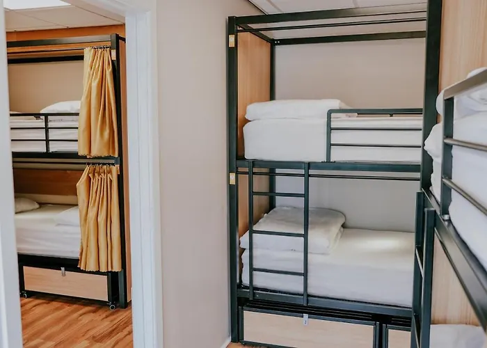 Hostal Garden Lane Backpackers