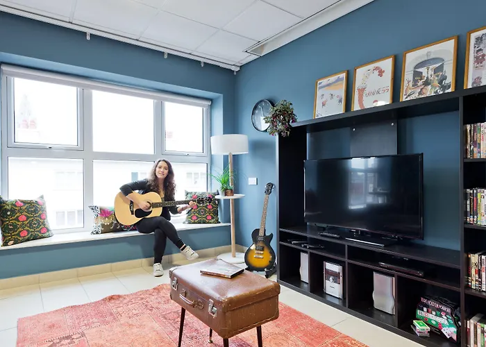 Garden Lane Backpackers Hostel